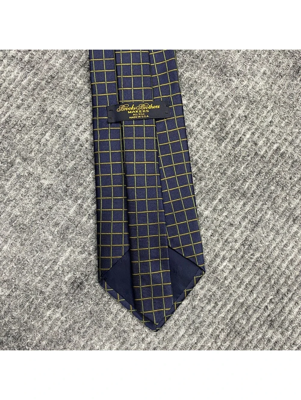 Brooks Brothers Makers Necktie Navy Olive Green Grid Check Textured Silk Tie USA